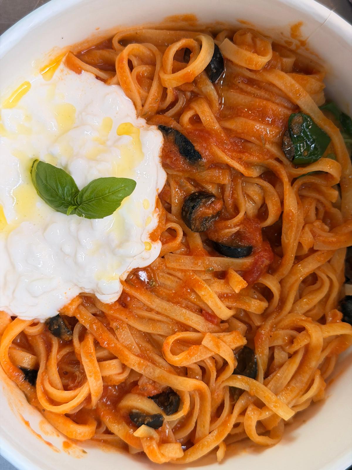 Puttanesca & Stracciatella